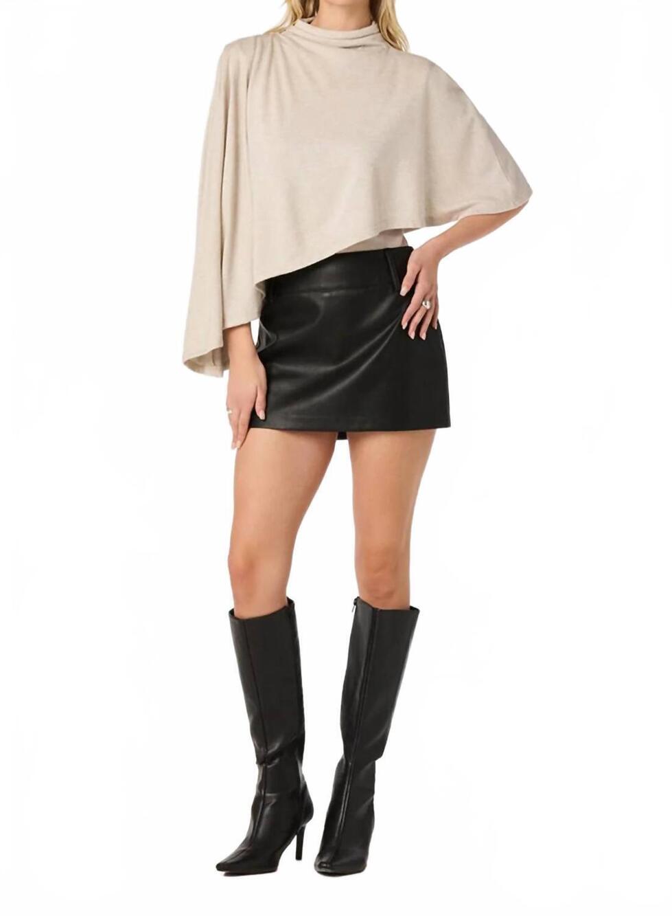 NEW ASTR jailene poncho top in heather